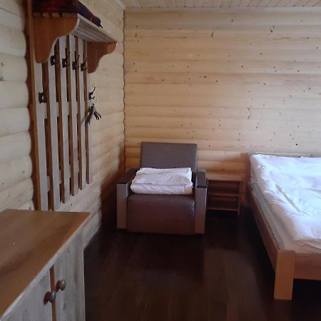 Біла Хата Apartment Iltsi Ngoại thất bức ảnh