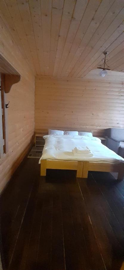 Біла Хата Apartment Iltsi Ngoại thất bức ảnh