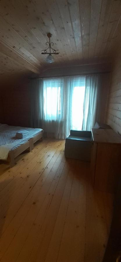 Біла Хата Apartment Iltsi Ngoại thất bức ảnh