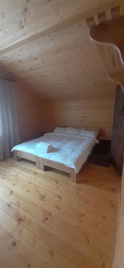 Біла Хата Apartment Iltsi Ngoại thất bức ảnh